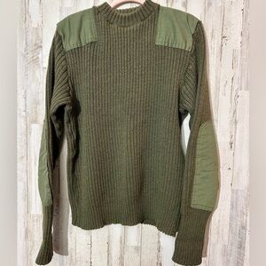 Vintage 1986 U.S. Marine Corps Wool Commando Sweater Olive Green Size 42